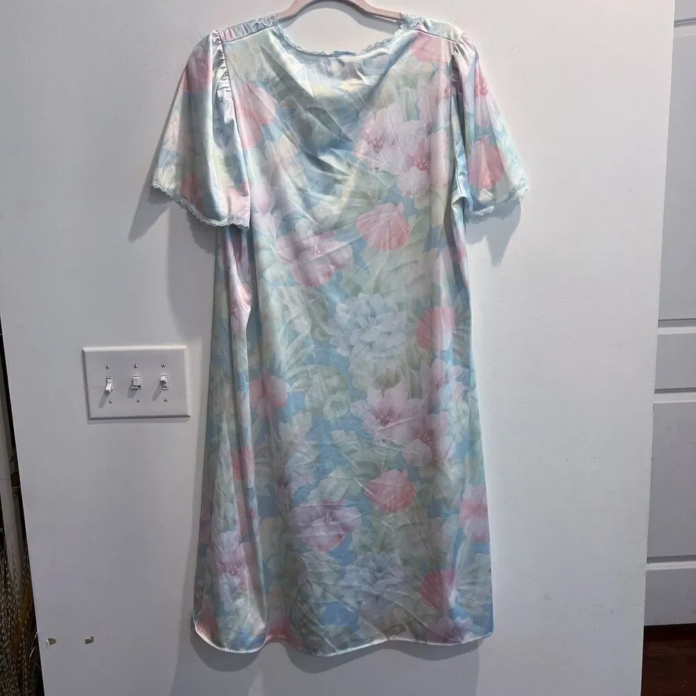 Lorraine Womens Pastel Blue Night Gown Robe Set OS Floral Vintage Short Sleeve